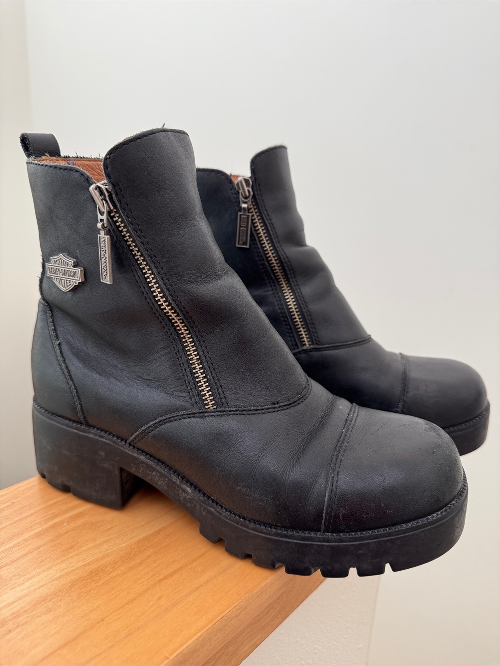 Vintage Harley-Davidson Black Leather Ankle Booties with Side Zippers